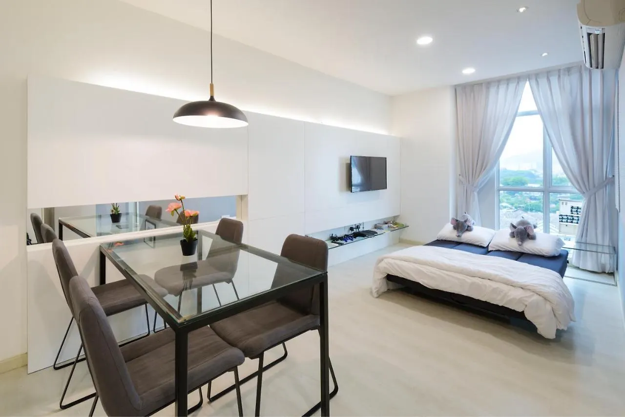 Straits Garden Suites, Georgetown 0*, George Town