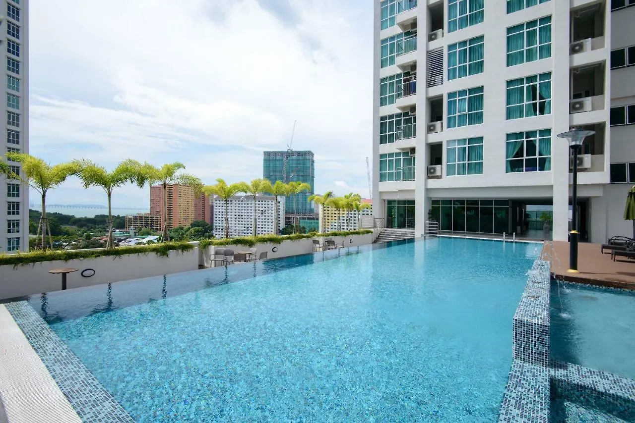 Straits Garden Suites, Georgetown アパート ジョージタウン