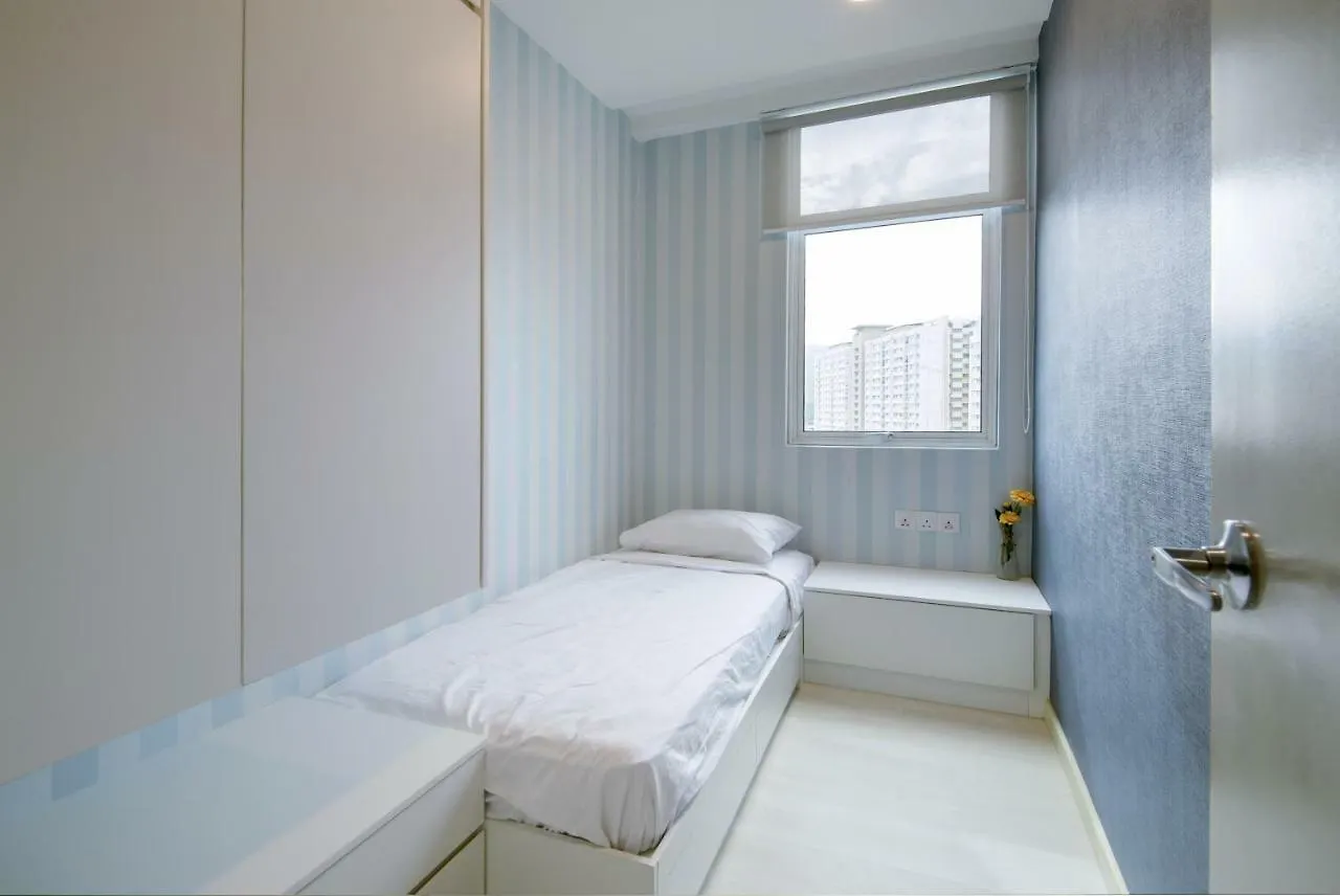 Straits Garden Suites, Georgetown アパート ジョージタウン